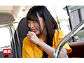 送迎車の中で憧れの巨乳介護士をじっとりねっちょり舐めイカせる痴●爺さん - サンプル 16