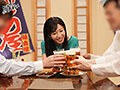 はい、よろこんで！何でも注文OKな居酒屋センタービレッジ『本日のお客様は三枝木玲実さん』お酒飲んで良い気持ち、その後のセックスは超気持ちイイ！！ - サンプル 2